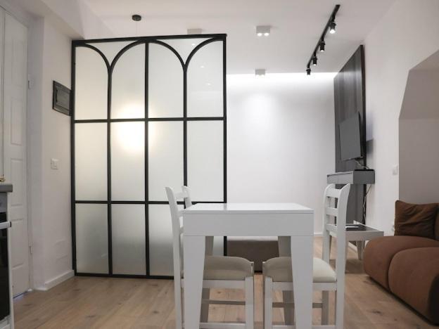 Center Apartment Tiran Dış mekan fotoğraf