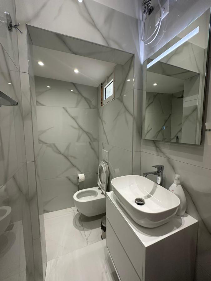 Center Apartment Tiran Dış mekan fotoğraf